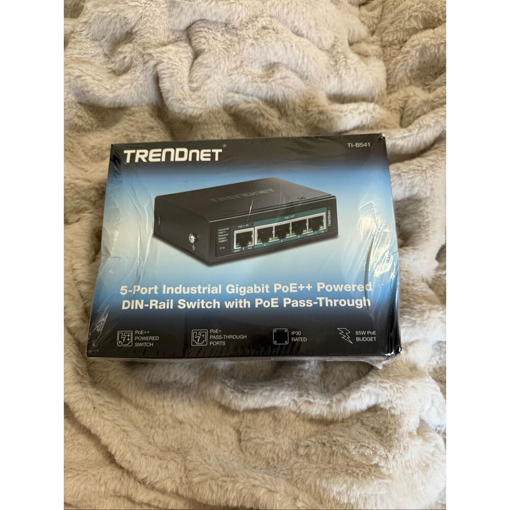 TRENDnet 5 Port Industrial Gigabit PoE Powered DIN Rail Switch TI B541 New